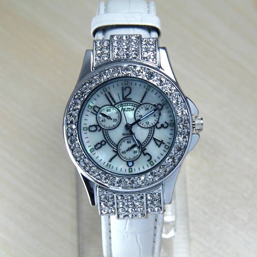 Girl Fashion Diamond Crystal leather lady Quartz Watch  