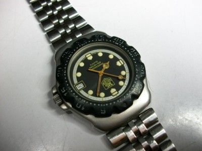 Vintage TAG HEUER F1 Black/Silver dial mid size Mens Quartz Watch 